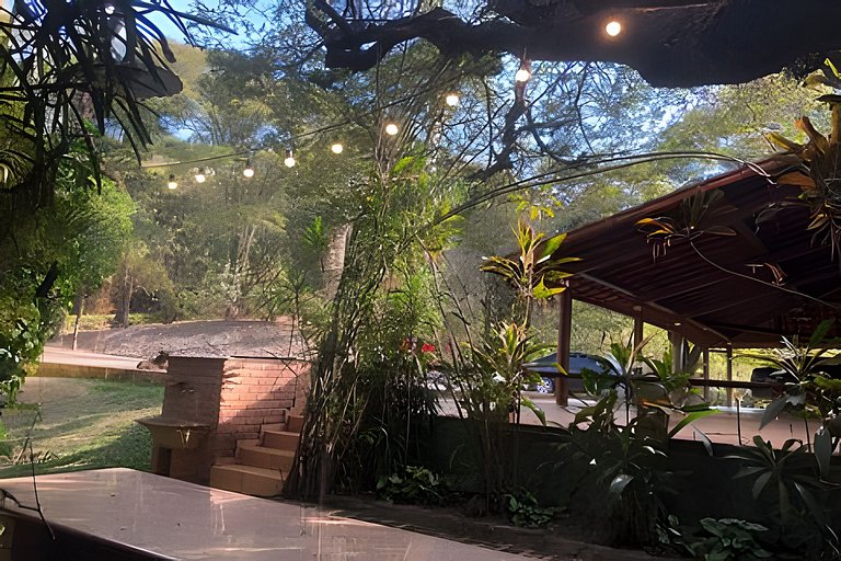 Sitio a 10min da Cidade Administrativa.