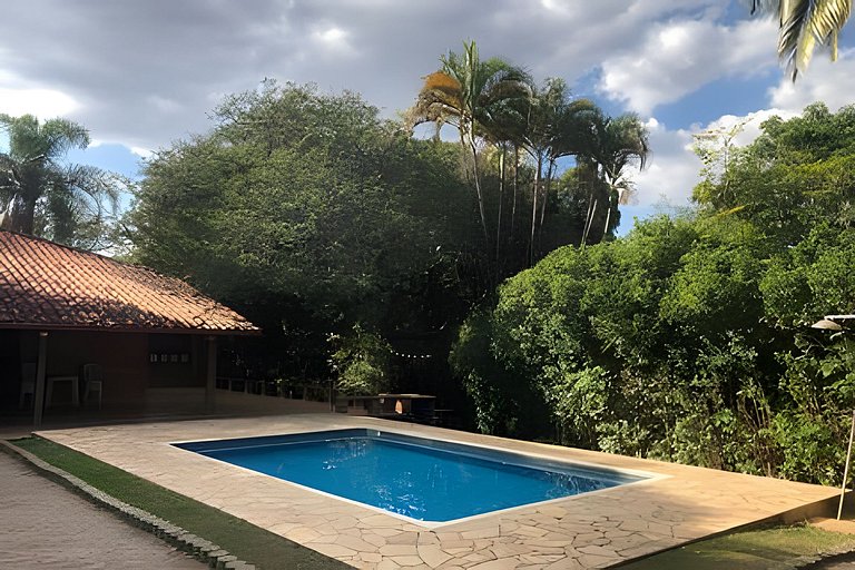 Sitio a 10min da Cidade Administrativa.