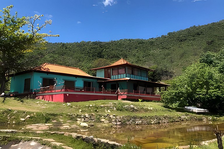 Sítio Piscina natural, Trilha e Cachoeira