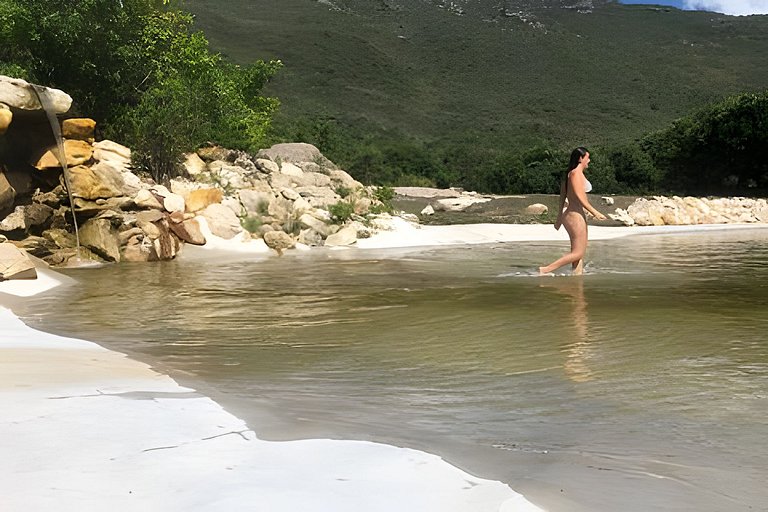 Sítio Piscina natural, Trilha e Cachoeira
