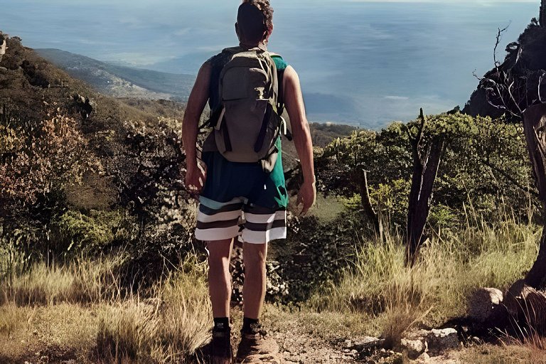Sítio Piscina natural, Trilha e Cachoeira