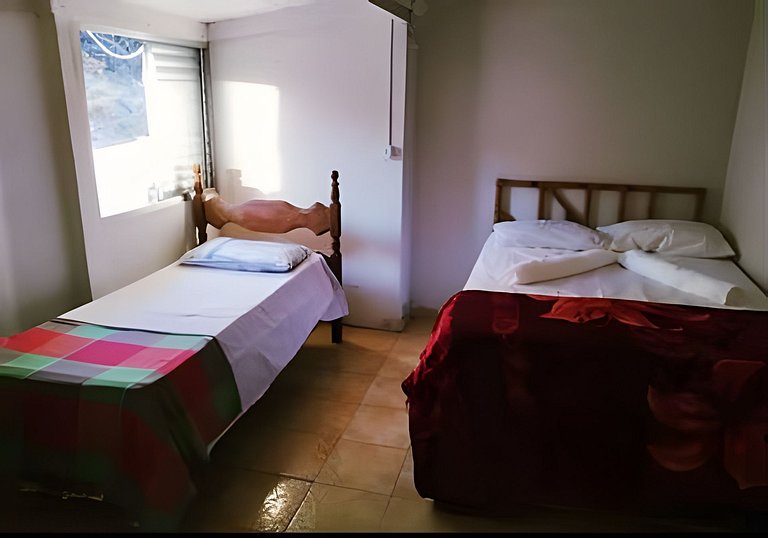 Sítio Piscina natural, Trilha e Cachoeira