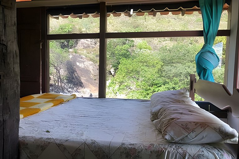 Sítio Piscina natural, Trilha e Cachoeira