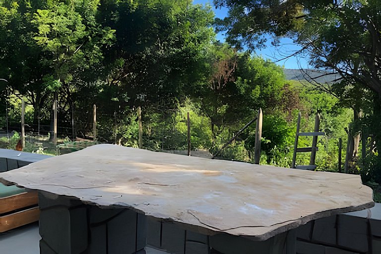 Chalé e Cachoeira ao Pé da Serra