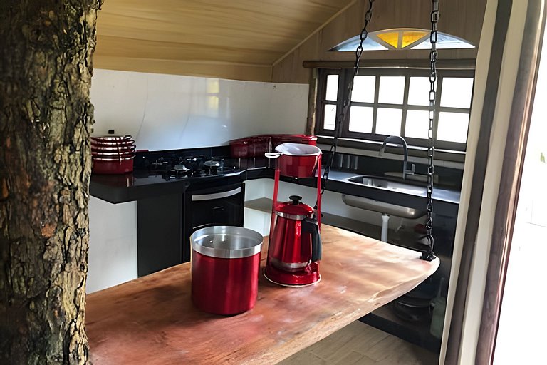 Chalé e Cachoeira ao Pé da Serra