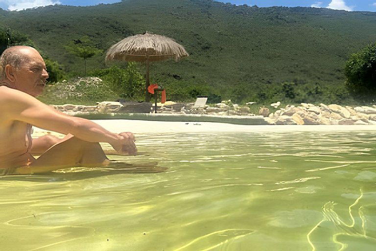 Chalé e Cachoeira ao Pé da Serra