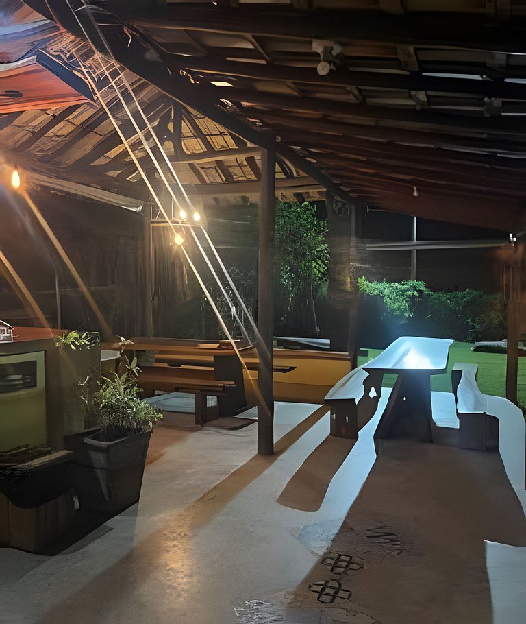 Sitio com Spa Aquecida, Piscina e Vista da Serra