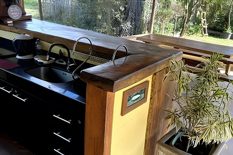 Sitio com Spa Aquecida, Piscina e Vista da Serra