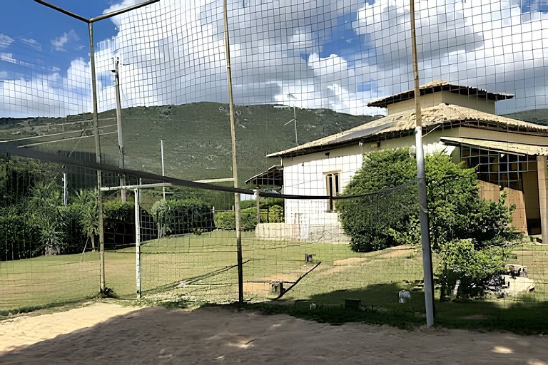 Sitio com Spa Aquecida, Piscina e Vista da Serra